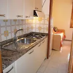 Appartamento In 24605 *