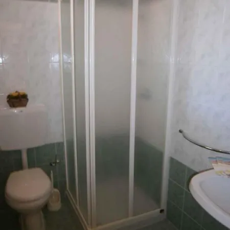 Апартаменти In 24605 *