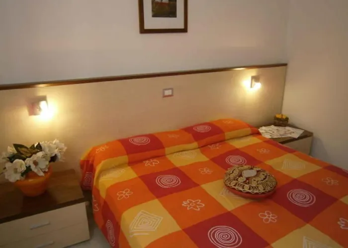 In 24605 * Бібіоне